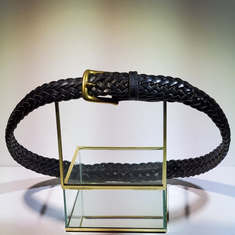 VINTAGE MENS BLACK HEAVY STRAND WOVEN LEATHER BELT WITH SOLID BRASS BUCKLE..NWOT